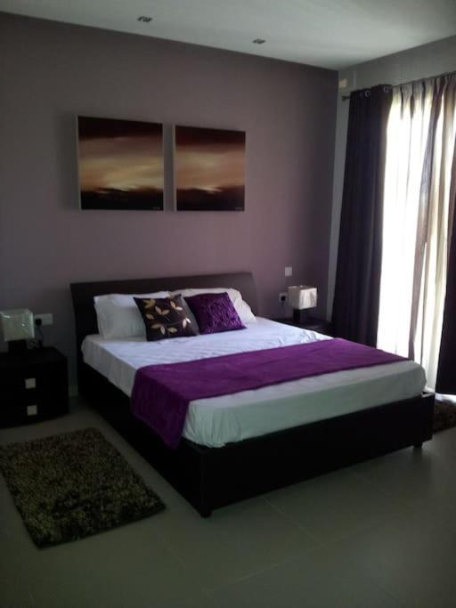 Sunny 2 Bedroom, 2 Bathrooms, Seaside Apt. 斯利马 外观 照片