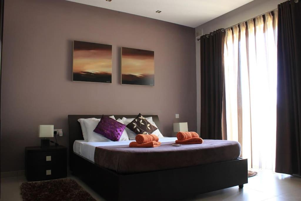 Sunny 2 Bedroom, 2 Bathrooms, Seaside Apt. 斯利马 外观 照片