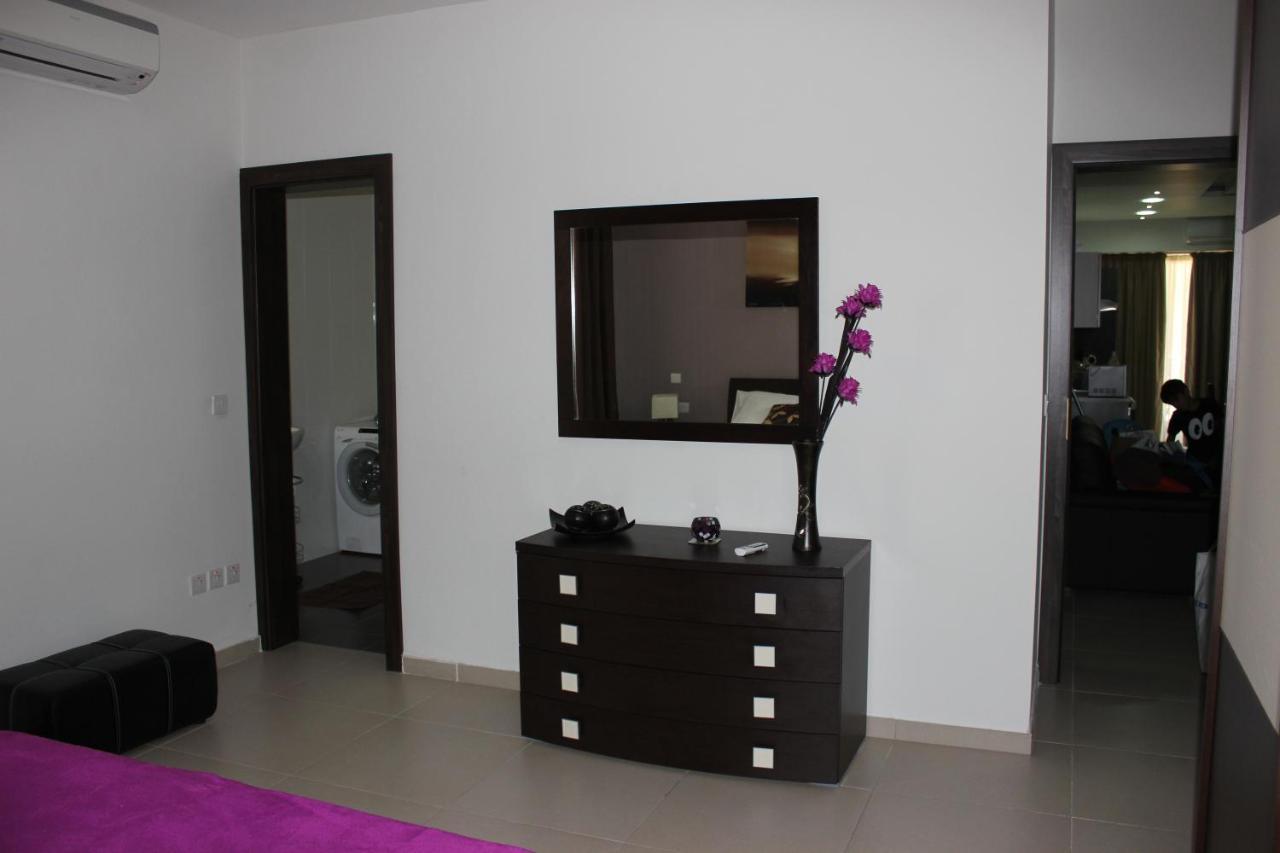 Sunny 2 Bedroom, 2 Bathrooms, Seaside Apt. 斯利马 外观 照片